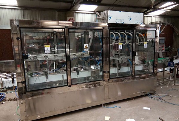 桶装水直线反转冲瓶灌装双联机