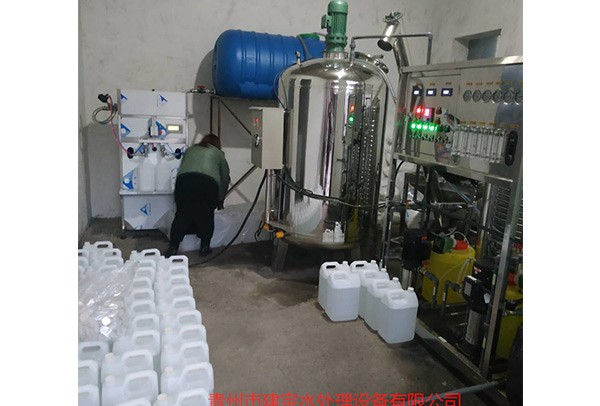 0.25吨每小时车用尿素设备