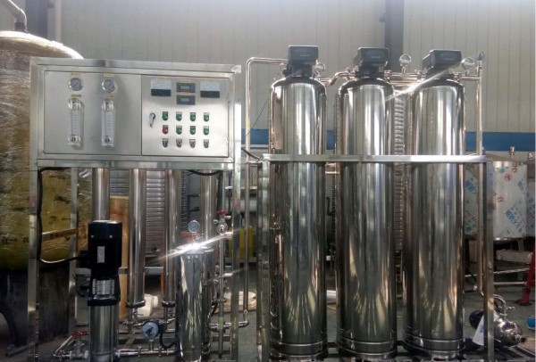 1吨全不锈钢单级反渗透带软化